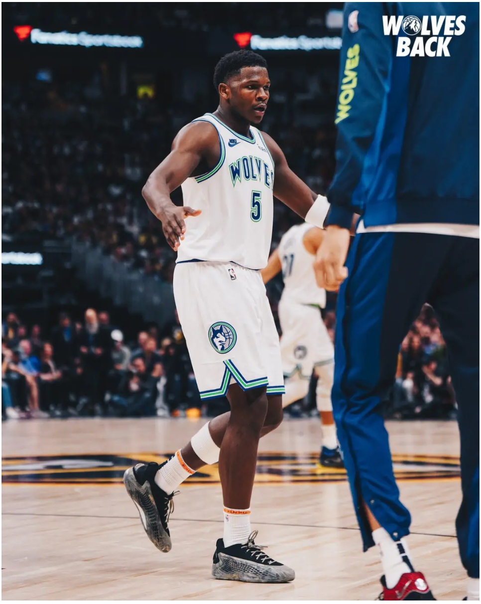 AYX SPORTS-包含转会期明尼苏达森林狼主帅复盘：西甲节点到来，质疑声仍在，资深球员宣示担当的词条