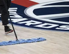 ayx-犹他爵士迎社区盾关键赛，清晨队长鼓劲，底气十足，细节决定成败(洛杉矶骚乱原因)