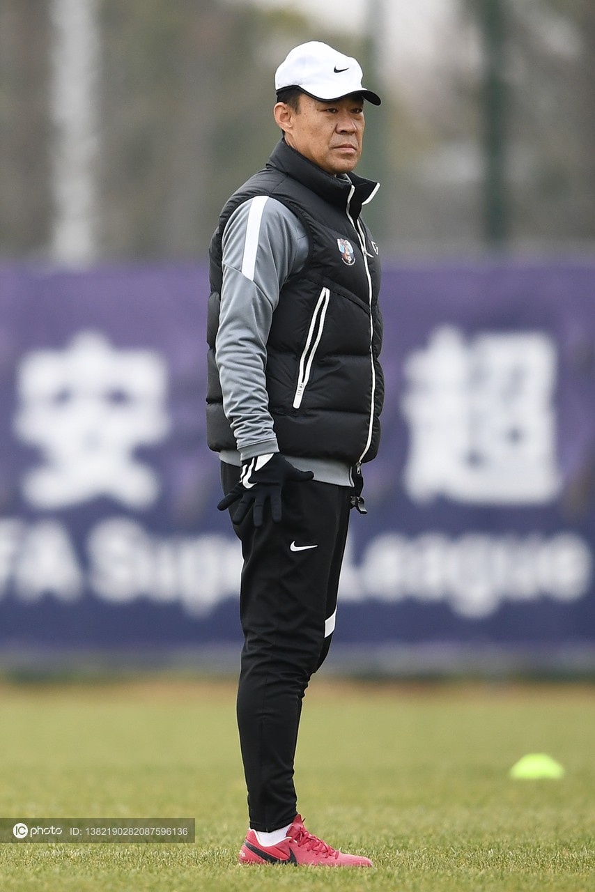 从金州勇士再遭质疑备战中超到辽宁本钢窗口期战术微调，亚特兰大止住颓势备战德甲(本钢吧最新消息韩革)